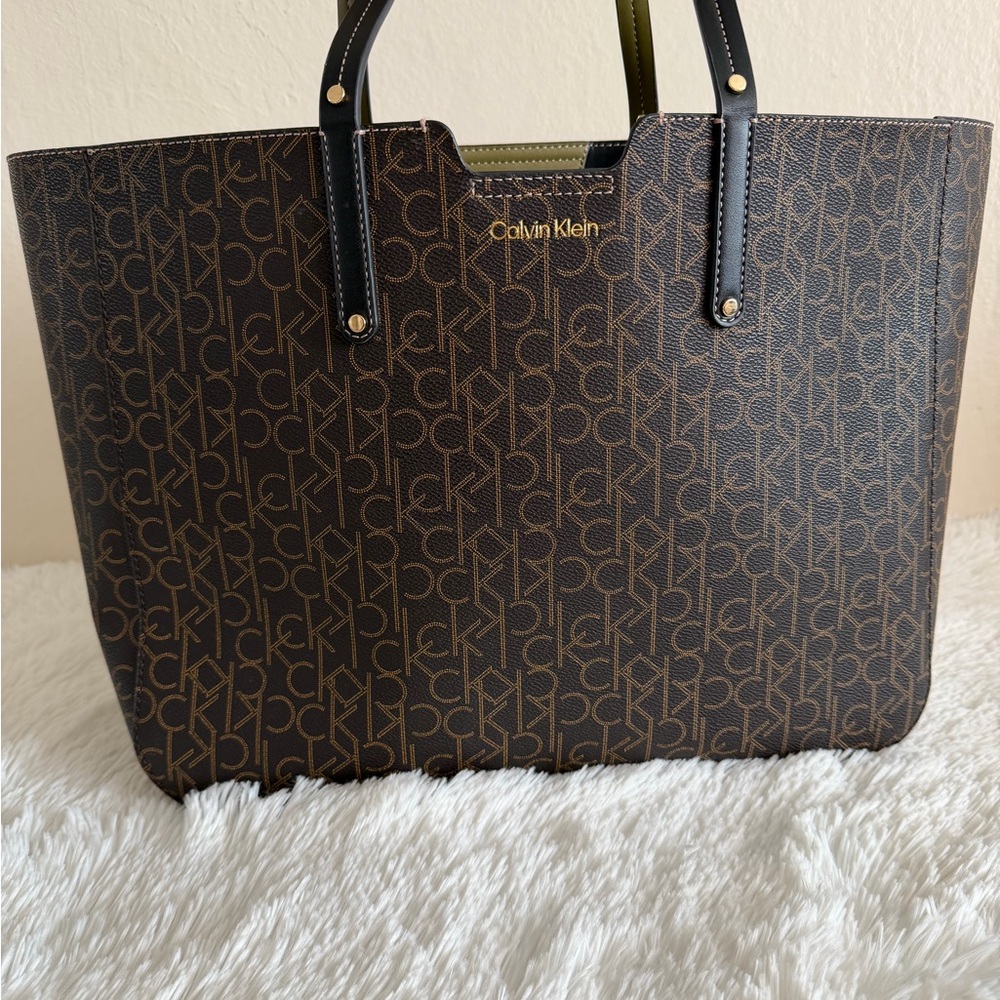Calvin Klein Dilan Tote Bag
